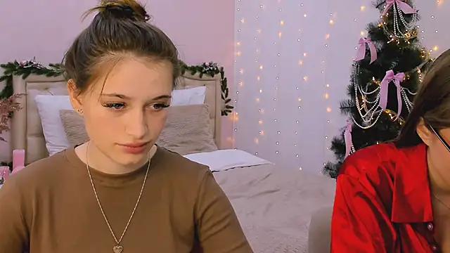 queenofjoyy online show from 12.19.24