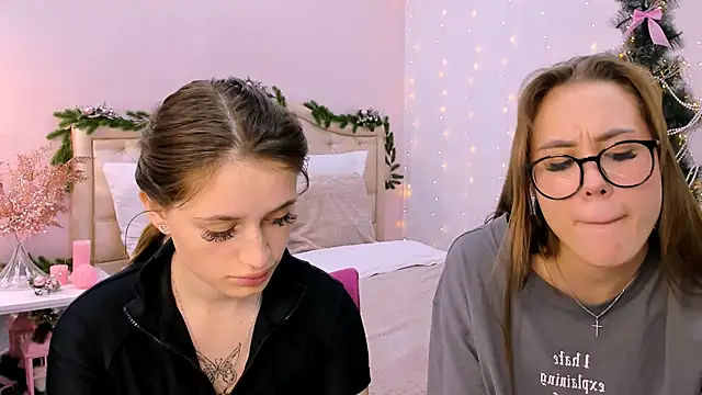 queenofjoyy online show from 12.21.24