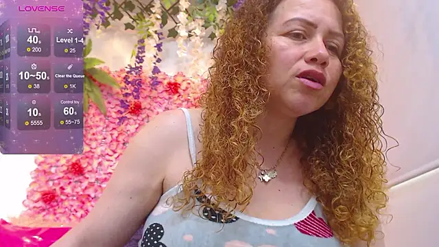 BLONDE SEXYHOT online show from 03.12.26