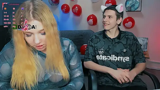 juli kisss online show from 02.18.25