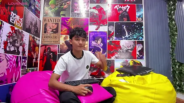 Snapshot of Austin_Cardieff chatting on 01.16.25 Austin Cardieff online show from 01.16.25