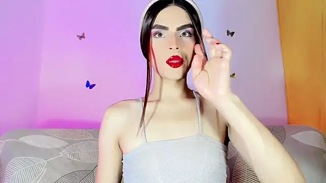 TatiGil online show from 04.12.26