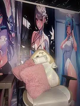 Snapshot of Thyana_LS chatting on 02.12.25 Thyana LS online show from 02.12.25