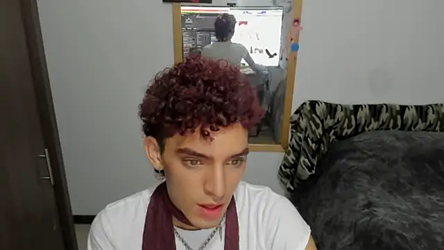 skinnypipe online show from 10.22.25