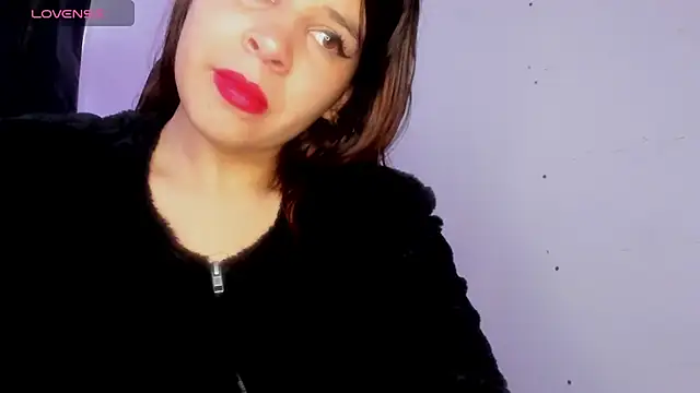 Snapshot of silviamilk chatting on 07.06.26 silviamilk online show from 07.06.26