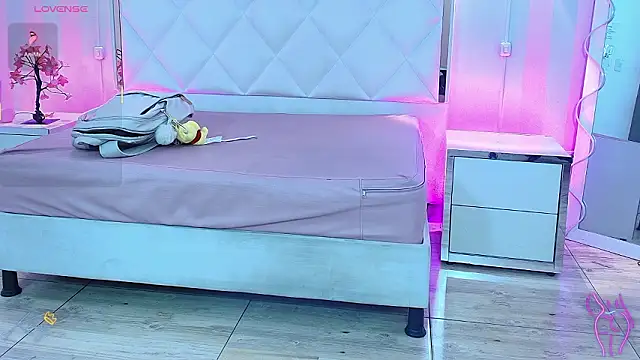 Brendda tay online show from 02.11.26