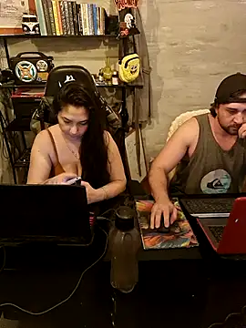 CoelhinhaGostosa online show from 10.26.25