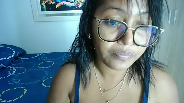 miajoseph  online show from 01.20.25