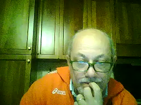 Snapshot of gianbragallini chatting on 12.29.24 gianbragallini online show from 12.29.24