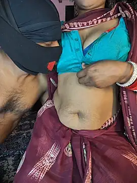 Snapshot of Shivani_Mumbai85 chatting on 01.12.26 Shivani Mumbai85 online show from 01.12.26