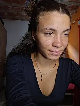 HelenHoltz online show from 03.20.26