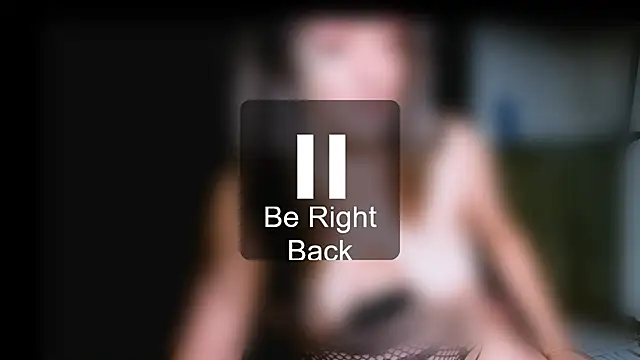 Layla-Lana online show from 02.22.25