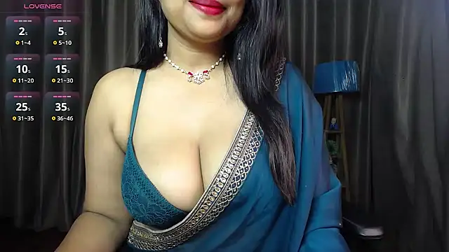 Snapshot of _Kamakshi chatting on 07.10.26 Kamakshi online show from 07.10.26