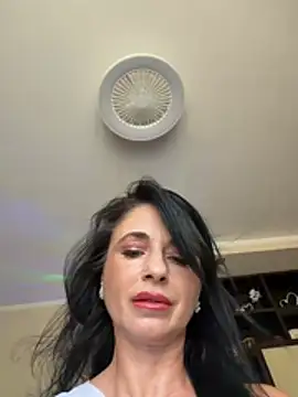 Snapshot of MichelleCara chatting on 07.15.26 MichelleCara online show from 07.15.26