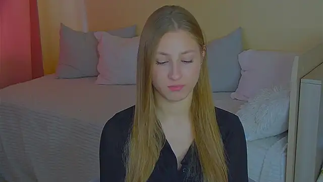 BritneyCruze online show from 09.26.25