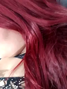 Snapshot of therollingg chatting on 01.21.25 therollingg online show from 01.21.25