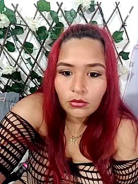 Snapshot of therollingg chatting on 01.30.25 therollingg online show from 01.30.25