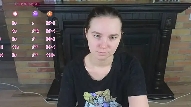 Snapshot of Ellie_Sunset chatting on 06.17.26 Ellie Sunset online show from 06.17.26