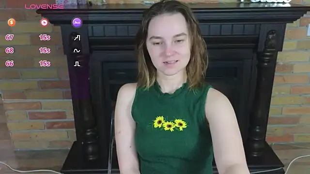 Snapshot of Ellie_Sunset chatting on 06.22.26 Ellie Sunset online show from 06.22.26