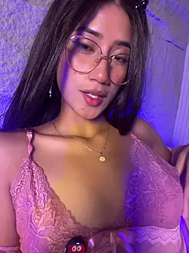 Snapshot of KaitlynLoveCam chatting on 05.25.26 KaitlynLoveCam online show from 05.25.26