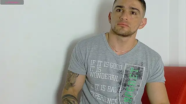 Sexy Alejandro  online show from 01.10.26