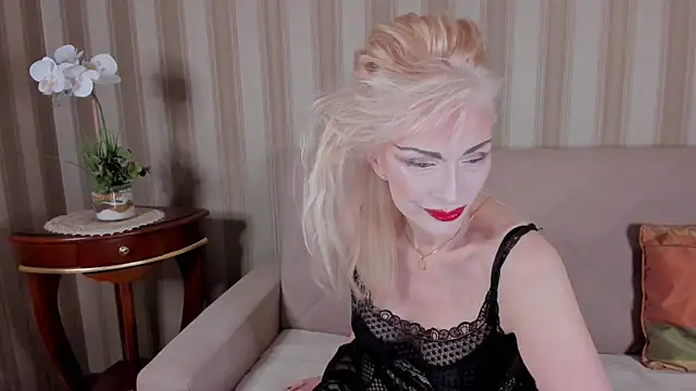 Rita Farel online show from 11.03.25