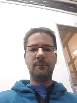 Snapshot of riskybusiness9090 chatting on 11.13.25 riskybusiness9090 online show from 11.13.25