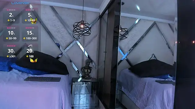 Leah Evans3 online show from 12.06.24