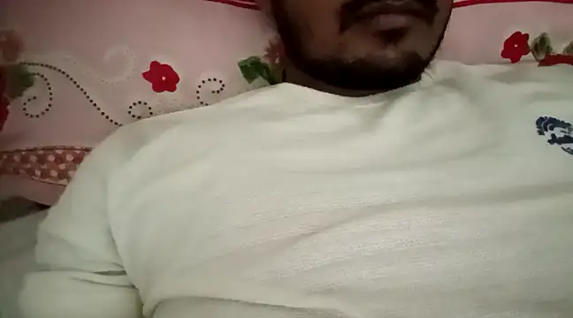 Snapshot of Bigcocks01 chatting on 12.31.24 Bigcocks01 online show from 12.31.24