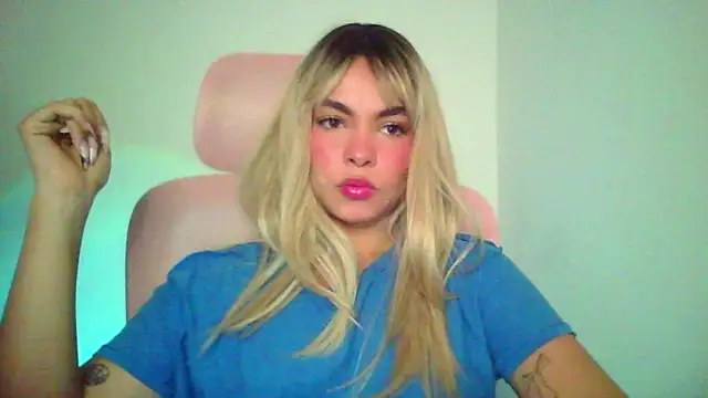 Kiri Cutee online show from 01.13.26