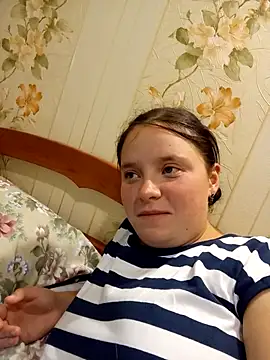 Snapshot of PanbaPanna chatting on 10.13.25 PanbaPanna online show from 10.13.25