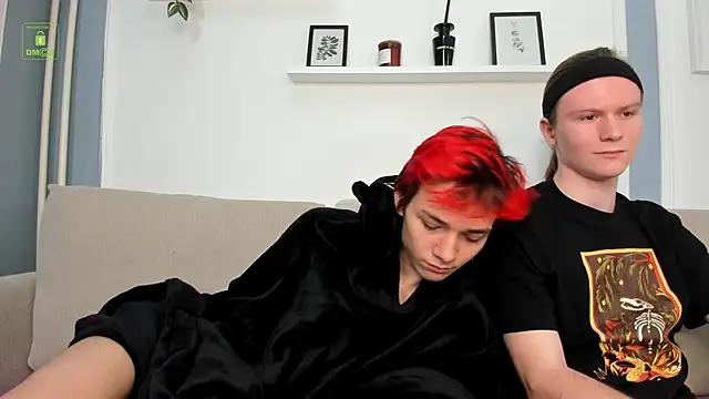 Snapshot of Viego_Pattel chatting on 12.10.24 Viego Pattel online show from 12.10.24