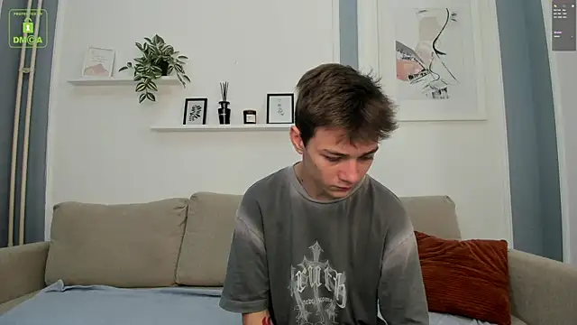 Snapshot of Viego_Pattel chatting on 09.14.25 Viego Pattel online show from 09.14.25