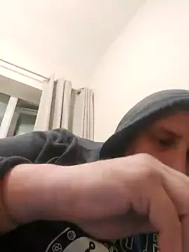 HE-M123 online show from 12.01.24