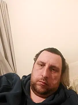 HE-M123 online show from 03.09.25