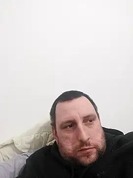 HE-M123 online show from 10.18.25