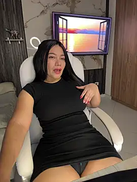 Snapshot of Abril10_ chatting on 02.20.26 Abril10 online show from 02.20.26