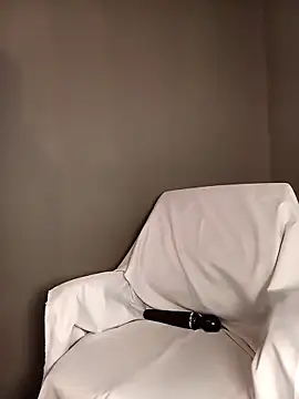 Snapshot of lisa_larry88 chatting on 02.15.26 lisa larry88 online show from 02.15.26