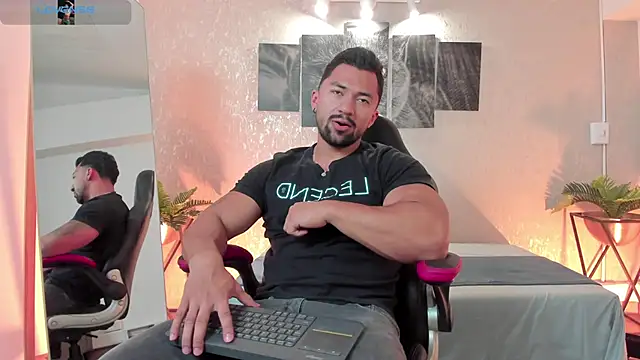 Regan   online show from 12.05.24