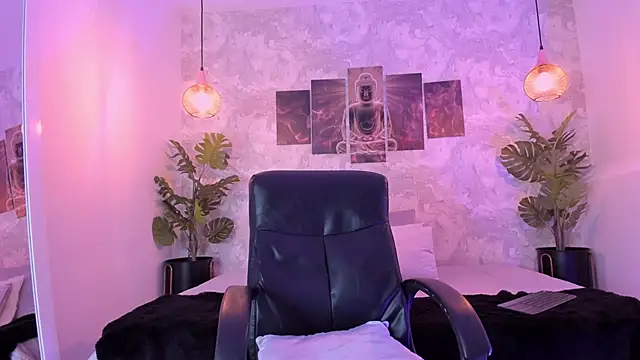 Regan   online show from 03.09.25