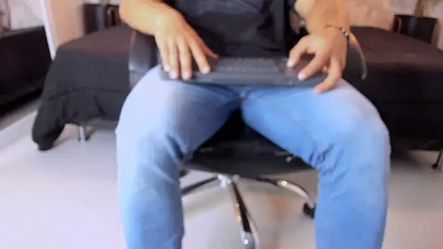 Regan   online show from 09.27.25