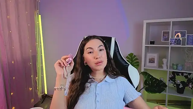 Snapshot of MelissaLovvv chatting on 07.07.26 MelissaLovvv online show from 07.07.26