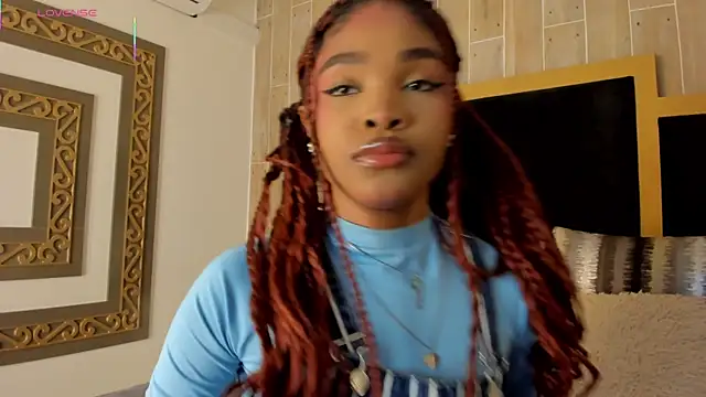 AriaFoster online show from 10.21.25