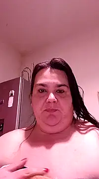 Snapshot of Niny84 chatting on 01.15.25 Niny84 online show from 01.15.25