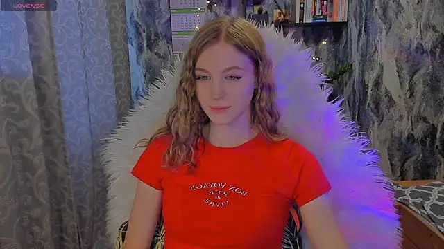 JuxxxsyBunx online show from 10.08.25