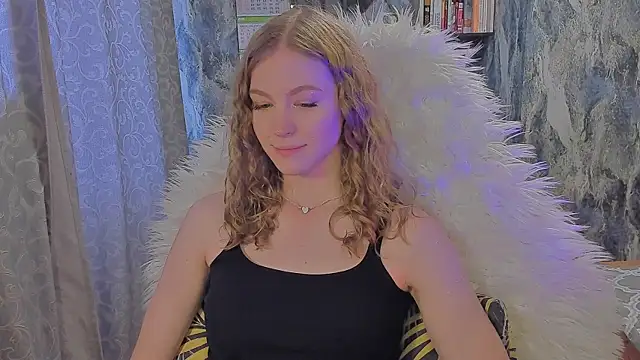 JuxxxsyBunx online show from 10.13.25