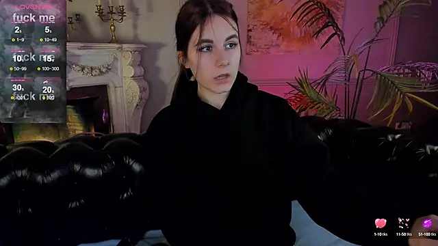 Kelly Woods online show from 02.20.25