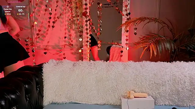 Kelly Woods online show from 02.13.26