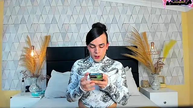 JustinePerry online show from 03.23.26