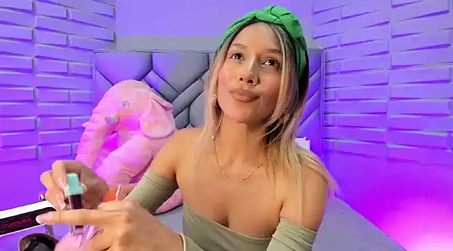 BriannaHarps online show from 01.18.25